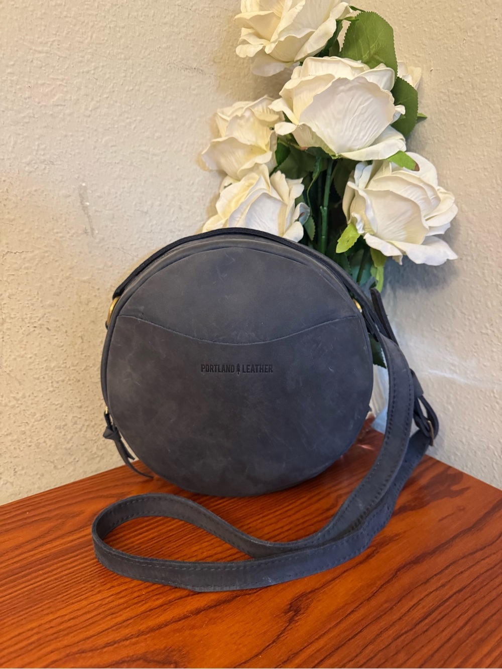 Portland Leather Round Crossbody Bag in Charcoal